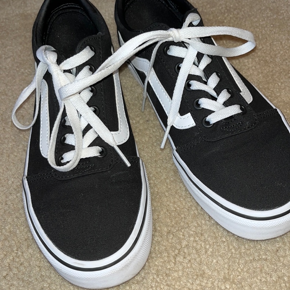 womens black vans